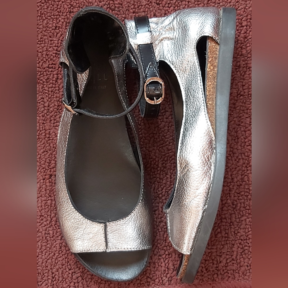 Lili Mill leather ankle strap flats
